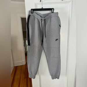 Nike Tech Fleece Joggers